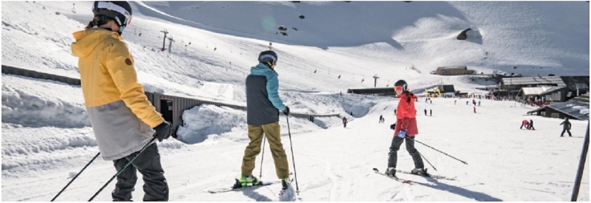 Skiing New Zealand